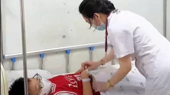 Ca mắc Adenovirus tăng gấp 3, Bệnh viện Nhi Trung ương cảnh báo nguy cơ lây nhiễm mùa hè
