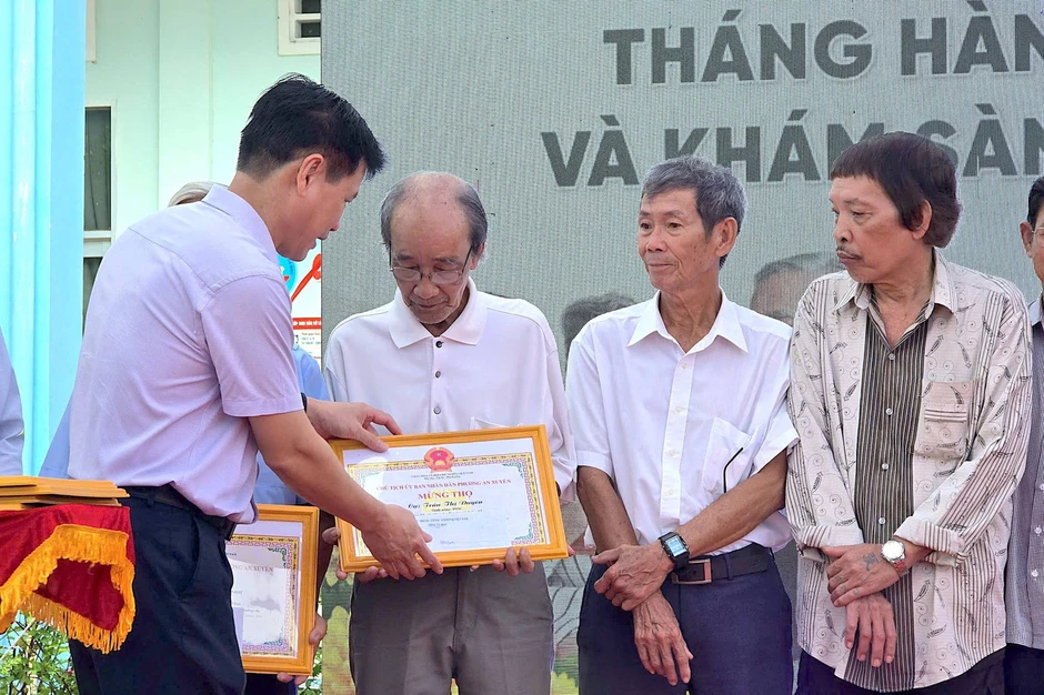 Cà Mau chung tay vì sức khỏe người cao tuổi