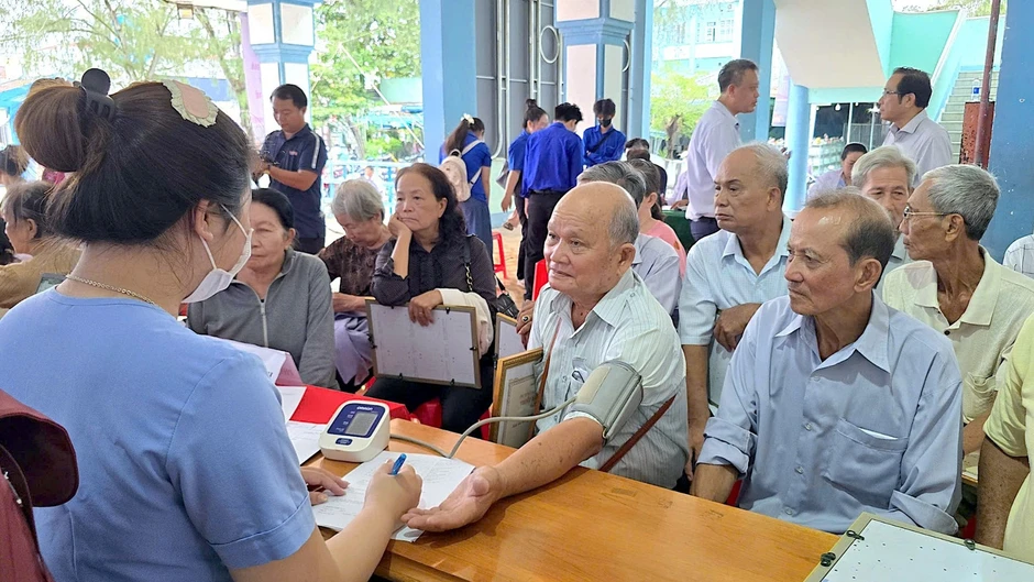 Cà Mau chung tay vì sức khỏe người cao tuổi