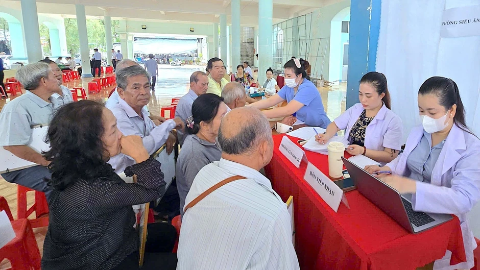 Cà Mau chung tay vì sức khỏe người cao tuổi