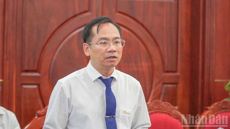 Cà Mau gỡ khó y tế qua hợp tác chiến lược, toàn diện với Trường đại học Y Dược Cần Thơ Cà Mau gỡ khó y tế qua hợp tác chiến lược, toàn diện với Trường đại học Y Dược Cần Thơ