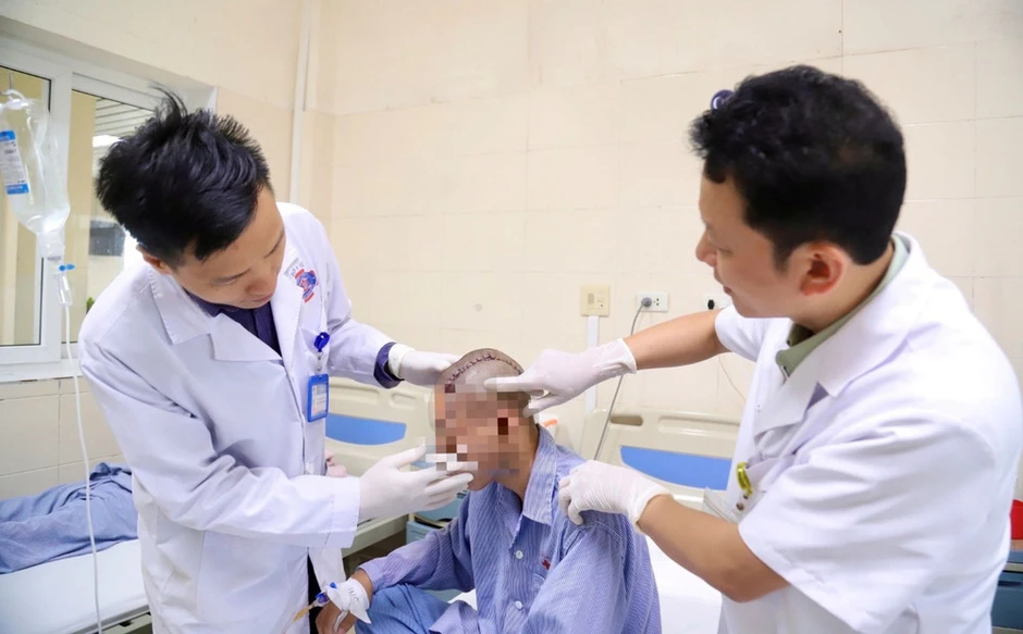 Ca phẫu thuật thành công mở ra tương lai cho thiếu niên nghèo mắc ung thư da Ca phẫu thuật thành công mở ra tương lai cho thiếu niên nghèo mắc ung thư da