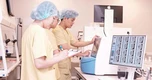 Cả thập kỷ vô sinh, nhiều người đàn ông vỡ òa khi có con "chính chủ"