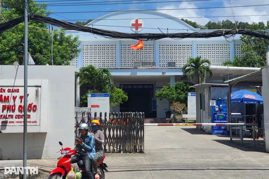 Ca tử vong sau mắc não mô cầu ở Phú Quốc có nguy cơ lây lan ra sao? Ca tử vong sau mắc não mô cầu ở Phú Quốc có nguy cơ lây lan ra sao?