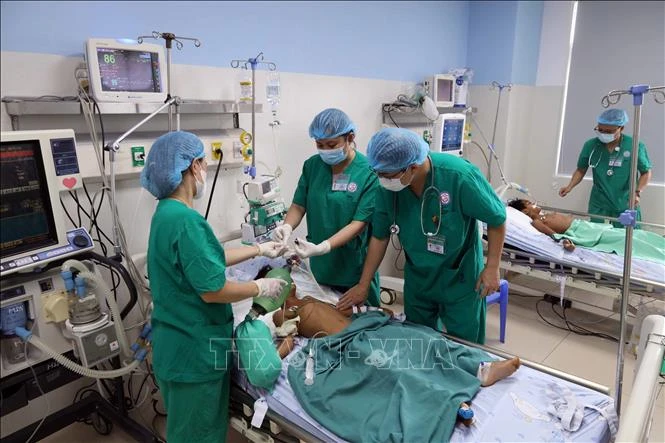 Các bệnh nhi trong vụ ngộ độc cá ủ chua sức khỏe tiến triển tốt Các bệnh nhi trong vụ ngộ độc cá ủ chua sức khỏe tiến triển tốt