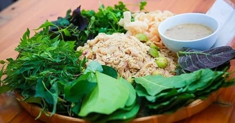 Cách ăn cá có thể âm thầm phá hủy gan của nhiều người Việt