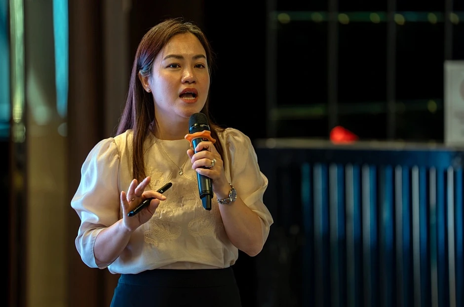 Cấm thuốc lá điện tử, nhiều điểm bán chuyển sang “chợ mạng” Cấm thuốc lá điện tử, nhiều điểm bán chuyển sang “chợ mạng”