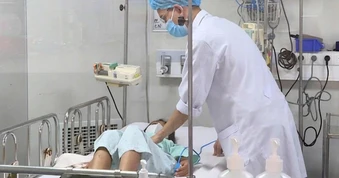 Căn bệnh nguy hiểm diễn tiến tối cấp, trở nặng chỉ trong vào giờ