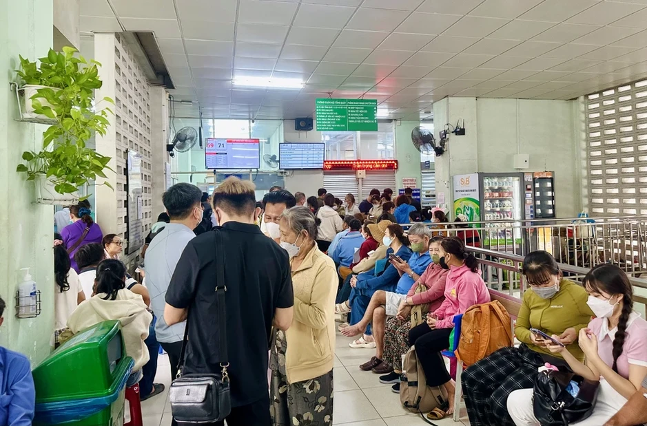 Cần nâng cao khả năng tiếp cận dịch vụ y tế của người dân Cần nâng cao khả năng tiếp cận dịch vụ y tế của người dân