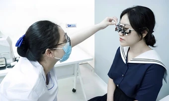 Cận thị nhẹ có nên đeo kính? - Báo TinVina