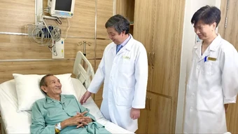 Can thiệp thành công kịp thời liên tiếp 3 bệnh nhân hẹp van động mạch chủ nặng, bệnh cảnh phức tạp