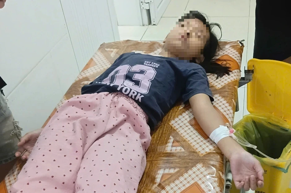 Cảnh báo người dân sau vụ nghi ngộ độc liên quan bánh mì Cảnh báo người dân sau vụ nghi ngộ độc liên quan bánh mì
