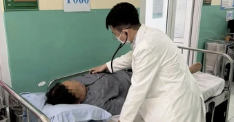 Cảnh báo viêm gan do rượu trong dịp lễ