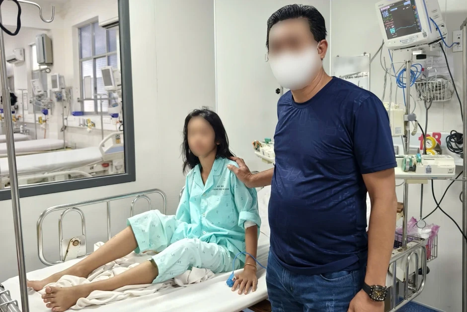 Cấp cứu bé gái nhiễm não mô cầu nguy kịch, tiếp xúc ca tử vong ở Phú Quốc Cấp cứu bé gái nhiễm não mô cầu nguy kịch, tiếp xúc ca tử vong ở Phú Quốc