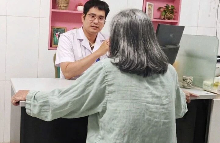 Cấp cứu lúc nửa đêm sau 2 năm lệ thuộc vào 'viên thuốc màu xanh'
