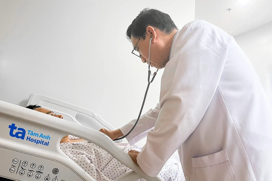 Cấy van qua ống thông cho người hẹp van tim - Báo TinVina Cấy van qua ống thông cho người hẹp van tim - Báo TinVina