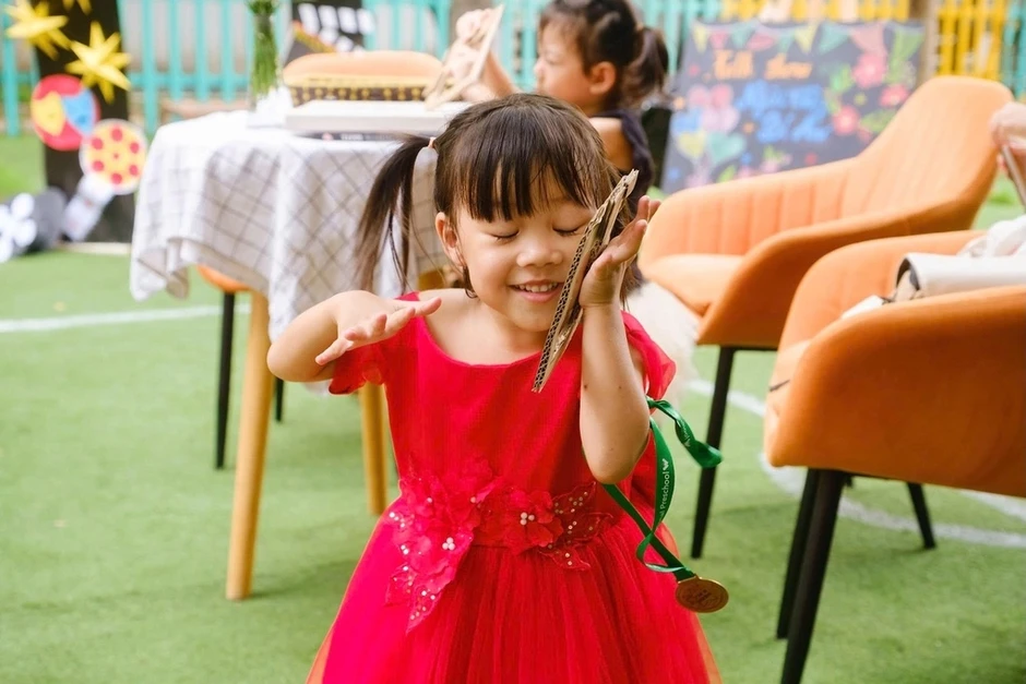 Cha mẹ nóng giận, trẻ dễ học theo cách phản ứng tiêu cực Cha mẹ nóng giận, trẻ dễ học theo cách phản ứng tiêu cực