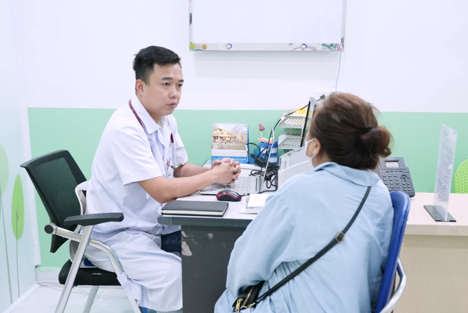 Chăm sóc giảm nhẹ, bác sĩ phục vụ bệnh nhân như người thân Chăm sóc giảm nhẹ, bác sĩ phục vụ bệnh nhân như người thân