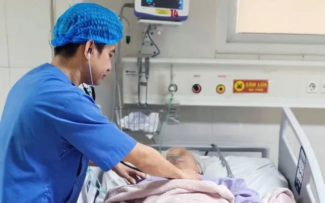 Chẩn đoán kịp thời cứu sống bệnh nhân sốc nhiễm khuẩn nặng Chẩn đoán kịp thời cứu sống bệnh nhân sốc nhiễm khuẩn nặng