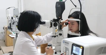 Chấn thương mắt liên quan đến tai nạn, thể thao gia tăng