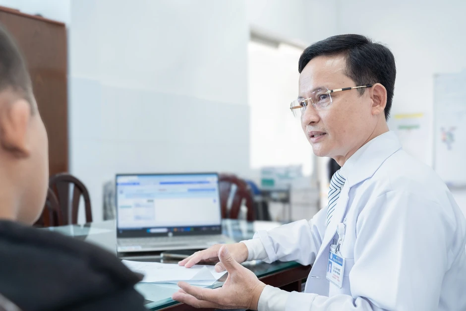 Chàng trai khốn khổ suốt 20 năm, đi khắp nơi không biết mình mắc bệnh gì Chàng trai khốn khổ suốt 20 năm, đi khắp nơi không biết mình mắc bệnh gì