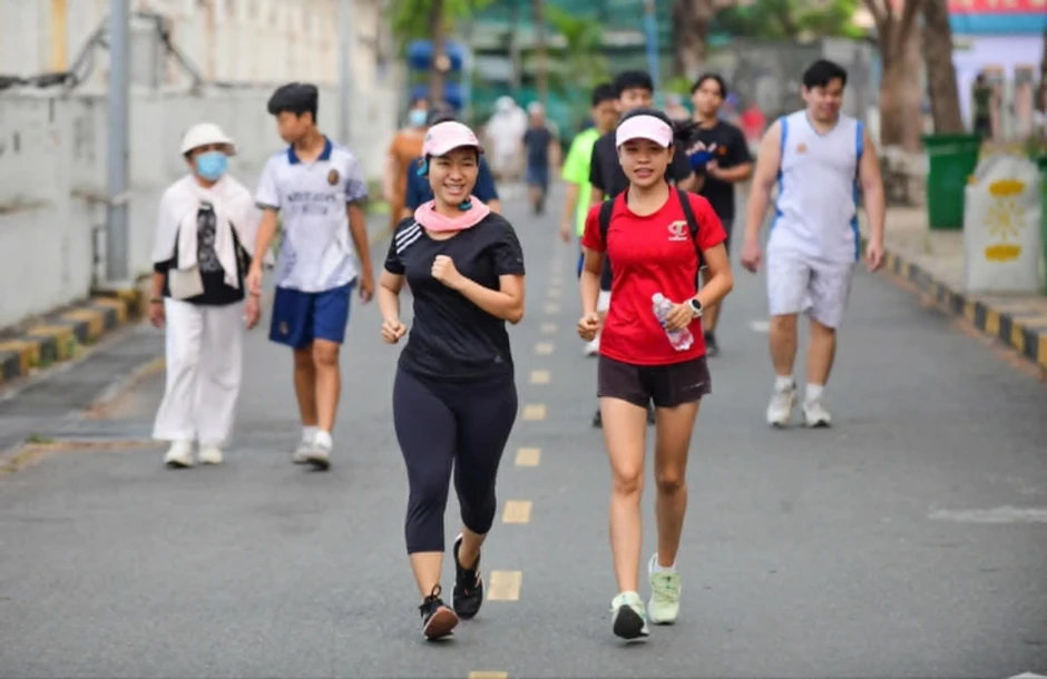 Chỉ 20 phút đi bộ mỗi ngày đã đem lại nhiều lợi ích cho tâm trạng và sức khỏe tim mạch Chỉ 20 phút đi bộ mỗi ngày đã đem lại nhiều lợi ích cho tâm trạng và sức khỏe tim mạch
