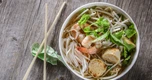 Cholesterol cao nên ăn sáng lúc nào? Thời điểm ăn hạ mỡ máu nhiều người dễ bỏ qua