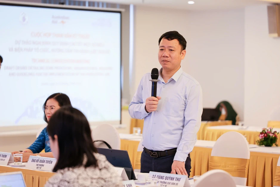Chồng cũng được nghỉ "thai sản" 10 ngày khi vợ sinh con thứ 2?