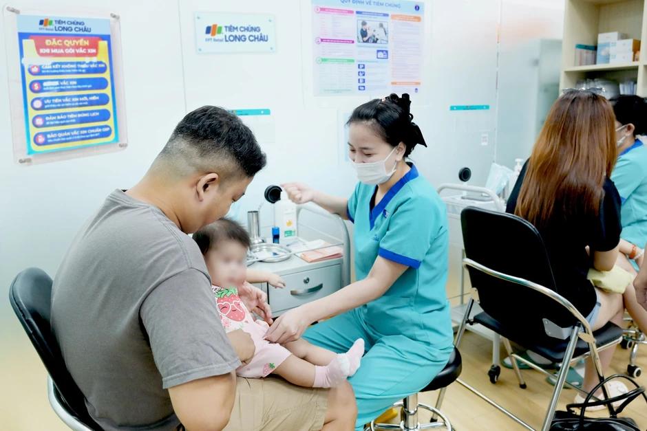 Chủ động bảo vệ bé trước làn sóng ‘dịch chồng dịch’ dâng cao Chủ động bảo vệ bé trước làn sóng ‘dịch chồng dịch’ dâng cao