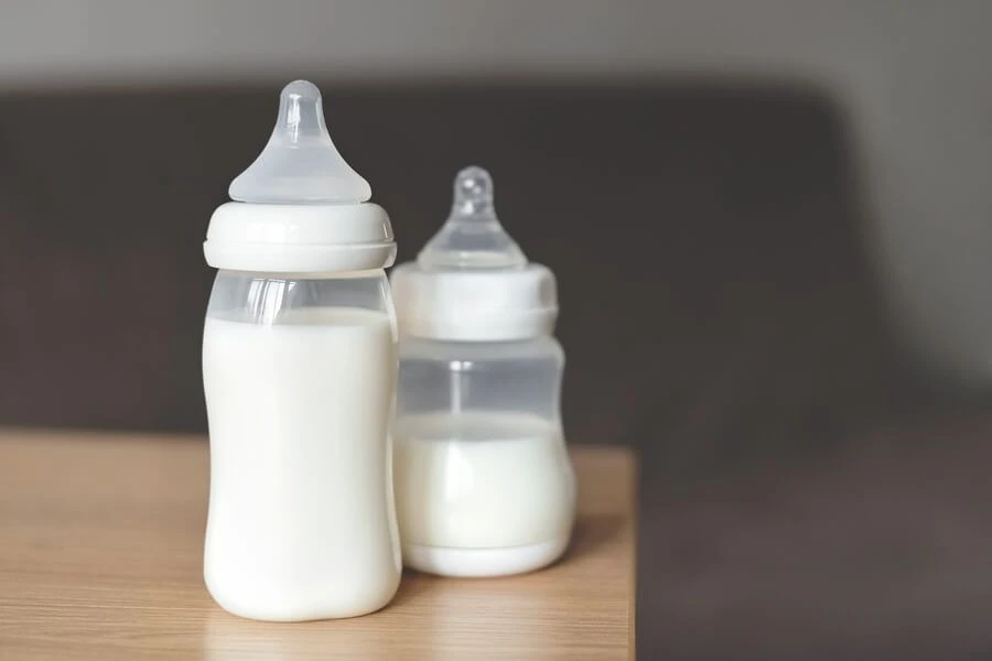 Chuẩn bị sữa cho con: Những chi tiết nhỏ quyết định chất lượng dinh dưỡng và sự phát triển cho bé Chuẩn bị sữa cho con: Những chi tiết nhỏ quyết định chất lượng dinh dưỡng và sự phát triển cho bé