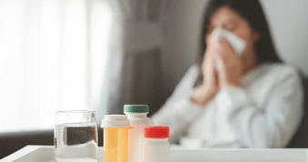 Chuyên gia chia sẻ giải pháp bù nước tối ưu khi sốt, vận động