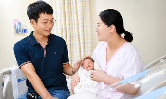 Có con sau 9 năm vô sinh, 8 lần chuyển phôi thất bại - Báo TinVina