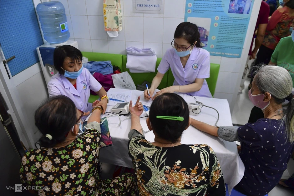 Cô đơn sinh bệnh ở tuổi già Cô đơn sinh bệnh ở tuổi già