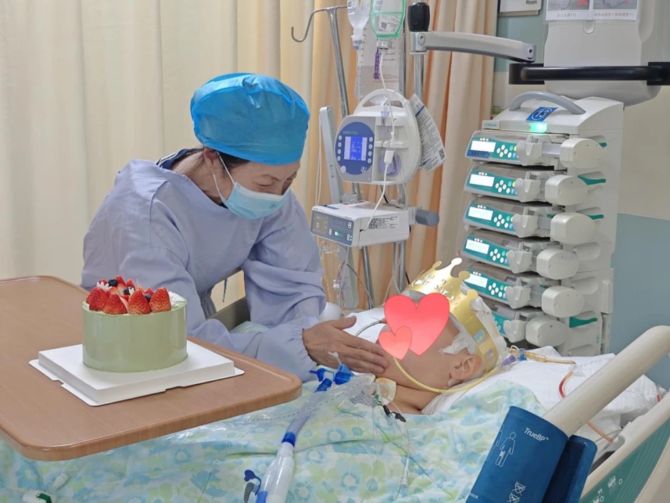 Cô gái 23 tuổi chịu đựng cơn đau đầu 7 ngày trước khi tim ngừng đập, thủ phạm chính là chiếc tủ lạnh Cô gái 23 tuổi chịu đựng cơn đau đầu 7 ngày trước khi tim ngừng đập, thủ phạm chính là chiếc tủ lạnh