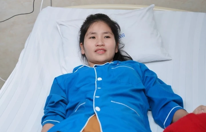 Cô giáo mất chân khi cứu học trò được bệnh viện hỗ trợ toàn bộ chi phí điều trị Cô giáo mất chân khi cứu học trò được bệnh viện hỗ trợ toàn bộ chi phí điều trị