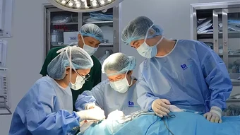 Có nên bơi sau khi vá màng nhĩ? - Báo TinVina