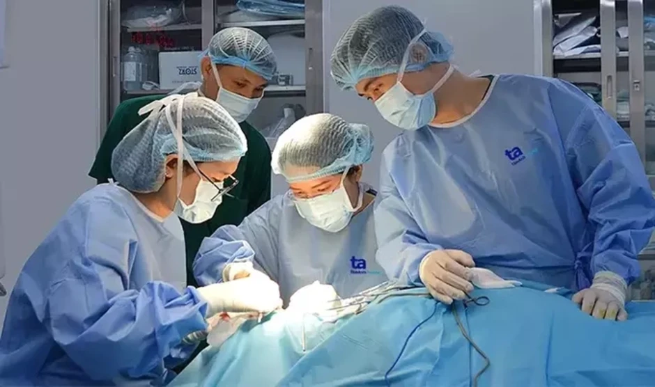 Có nên bơi sau khi vá màng nhĩ? - Báo TinVina