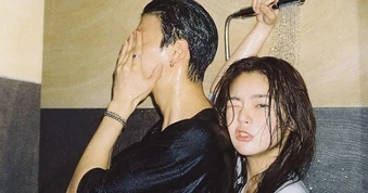 Có nên tắm trước khi làm "chuyện ấy" không?