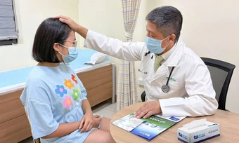 Có nên thoa kem chống nắng cho trẻ? - Báo TinVina