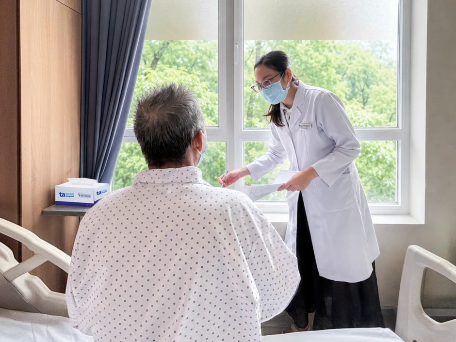 Có người nguy kịch, phải thở máy sau vài ngày mắc cúm A: Cảnh báo những dấu hiệu bệnh cần đi khám ngay