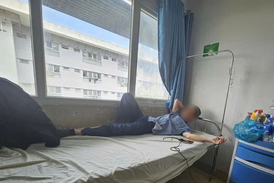 Cơ quan chức năng vào cuộc vụ 3 người cấp cứu sau ăn vếch bò ở quán nhậu Cơ quan chức năng vào cuộc vụ 3 người cấp cứu sau ăn vếch bò ở quán nhậu