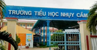 Cơm chiên dương châu nghi gây ngộ độc 63 học sinh ở Cà Mau