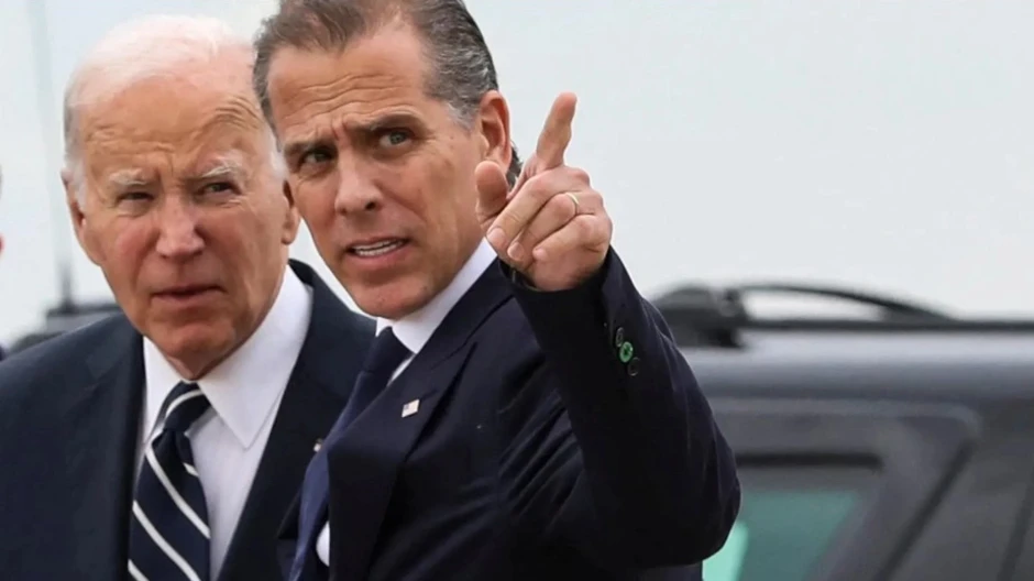 Con trai cựu Tổng thống Joe Biden tiết lộ ung thư tuyến tiền liệt 'gây đau đớn dữ dội' Con trai cựu Tổng thống Joe Biden tiết lộ ung thư tuyến tiền liệt 'gây đau đớn dữ dội'
