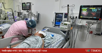 Cứu bé trai 11 tuổi xuất huyết não nguy kịch do vết thương kéo đâm