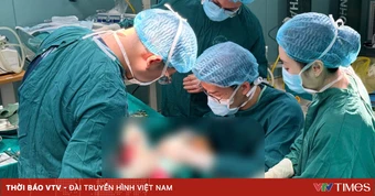 Cứu cô gái bị tai nạn xe tải suýt phải cắt cụt chân