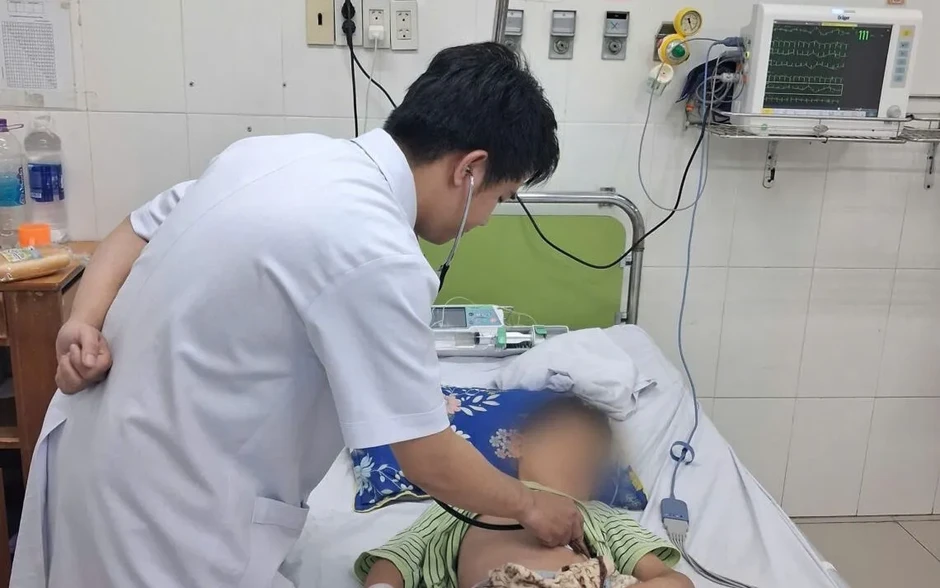Cứu sống ngoạn mục bệnh nhi viêm cơ tim tối cấp Cứu sống ngoạn mục bệnh nhi viêm cơ tim tối cấp