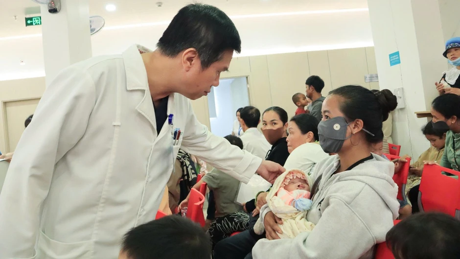 Đắk Lắk: Khám sàng lọc, phẫu thuật miễn phí cho người bệnh mắc dị tật bẩm sinh vùng hàm mặt cùng một số dị tật bẩm sinh khác Đắk Lắk: Khám sàng lọc, phẫu thuật miễn phí cho người bệnh mắc dị tật bẩm sinh vùng hàm mặt cùng một số dị tật bẩm sinh khác