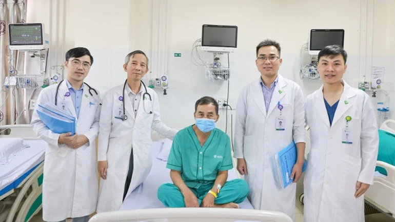 Đắk Lắk: Kịp thời cứu sống bệnh nhân sốc tim do nhồi máu cơ tim, đột quỵ nhồi máu não trong “giờ vàng” Đắk Lắk: Kịp thời cứu sống bệnh nhân sốc tim do nhồi máu cơ tim, đột quỵ nhồi máu não trong “giờ vàng”