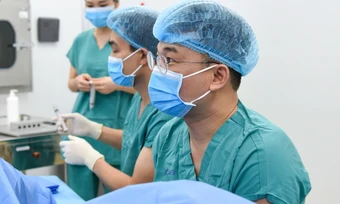 Đặt vòng tránh thai để chữa vô sinh - Báo TinVina