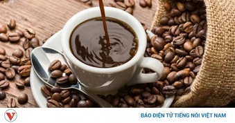 Đau dạ dày có nên uống cà phê? Cách chọn loại và liều lượng ít người biết